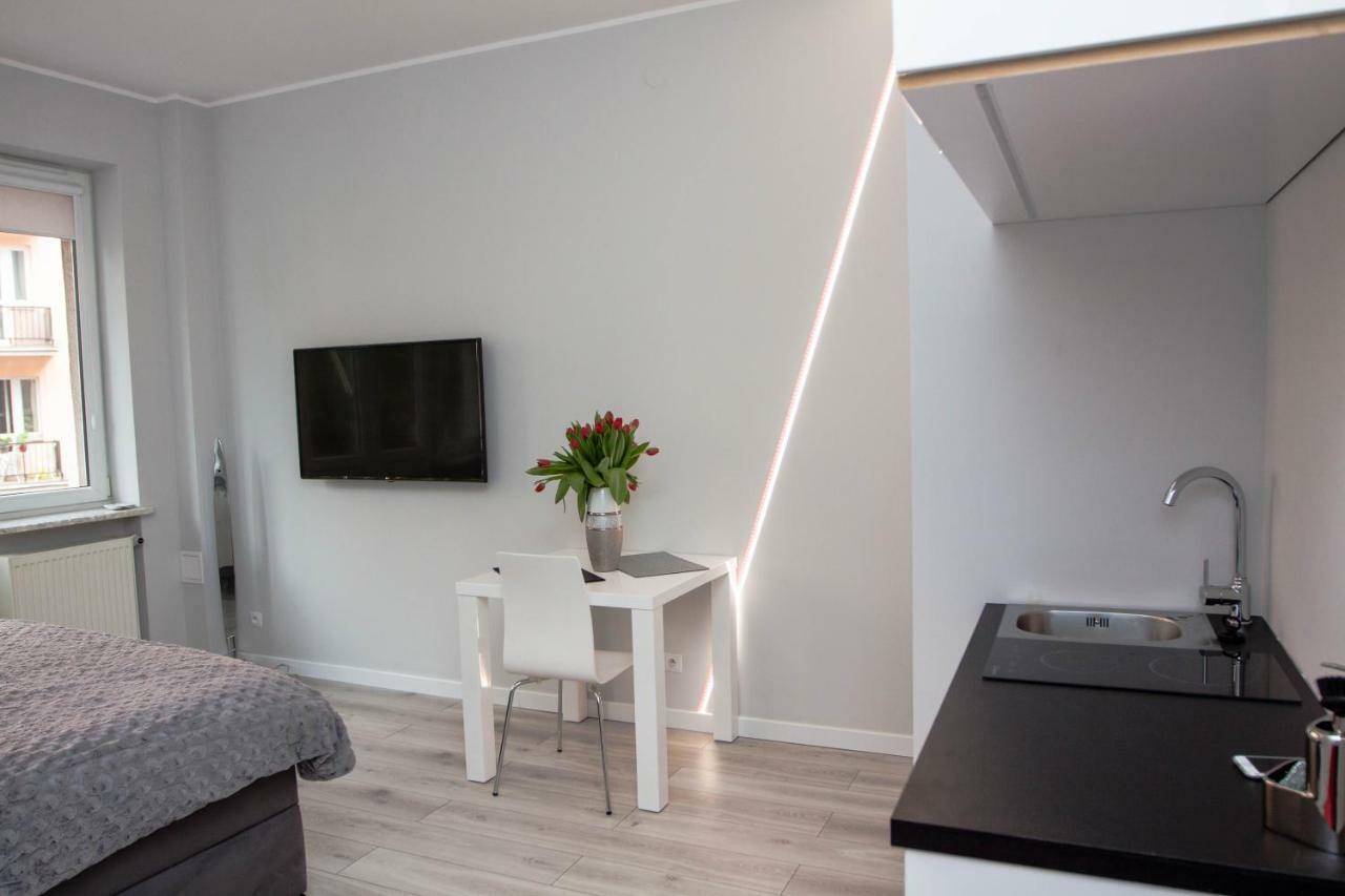 Novel Apartment Варшава Екстериор снимка