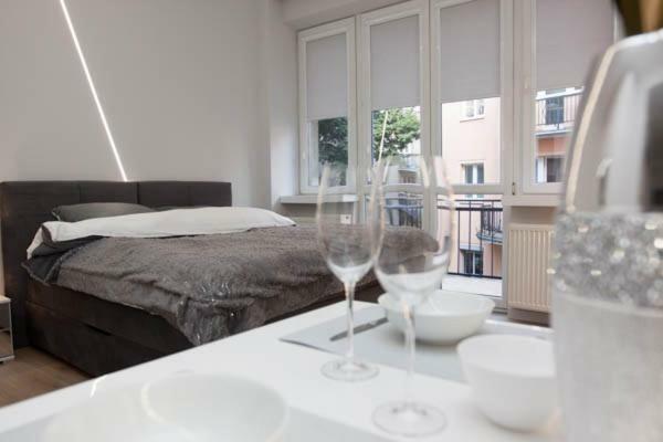 Novel Apartment Варшава Екстериор снимка